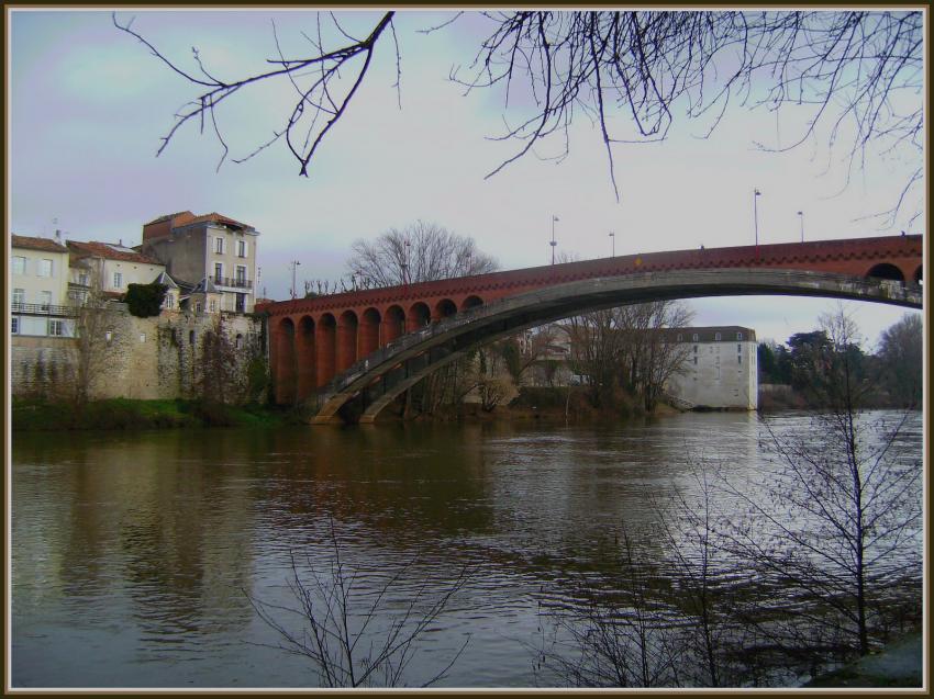 Le Lot  Villeneuve-sur-Lot (47)