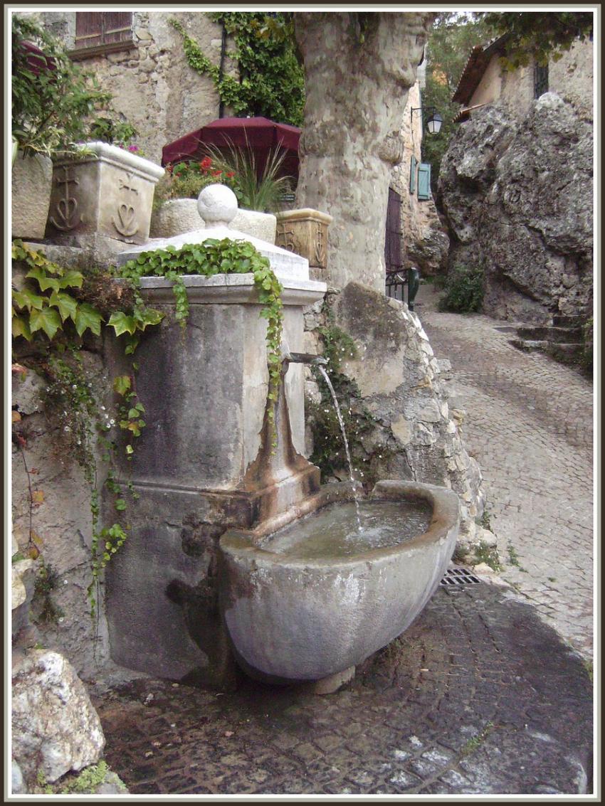Tourtour (83) - Fontaine