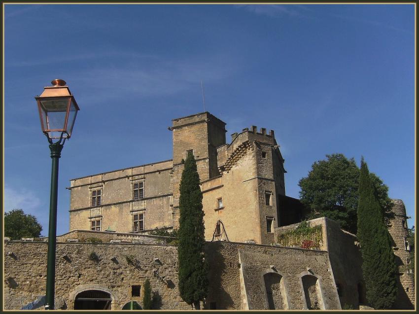 Lourmarin (84) - Son chteau