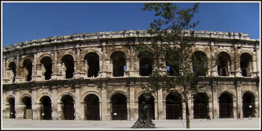 Nmes (30) - Les arnes