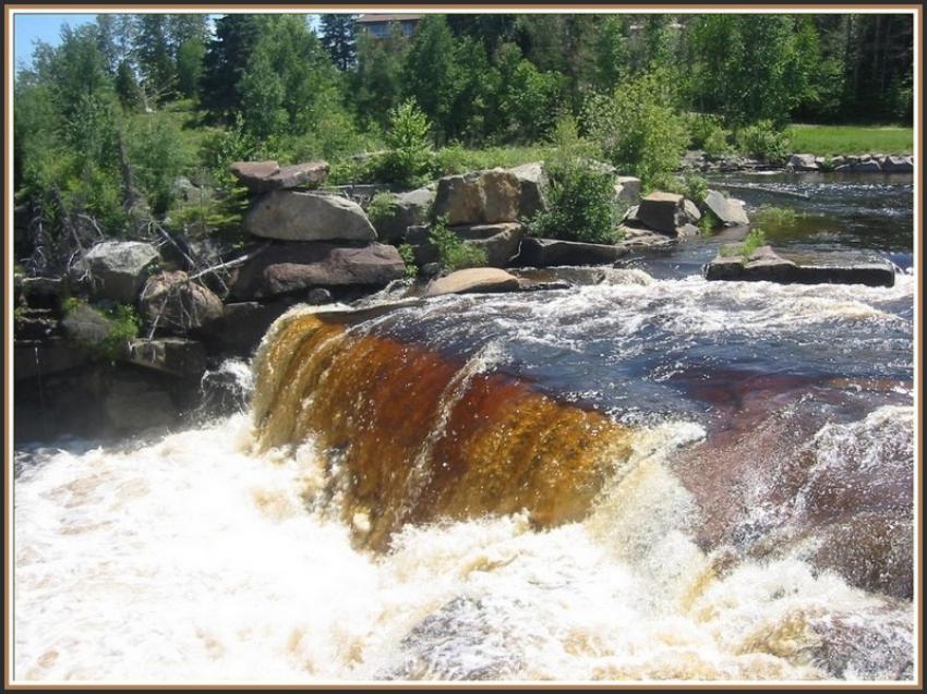 Eaux ferrugineuses au Qubec.