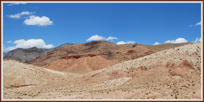 Paysage sur la route d'Oussikis