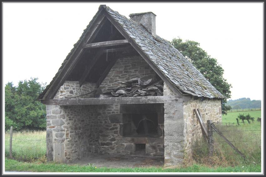 La Chapelle St-Graud - Le four communal