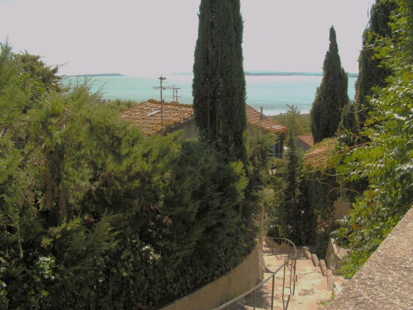 Ruelle-escalier  Bages (Aude)