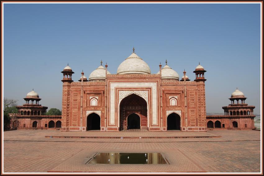 Taj-Mahal