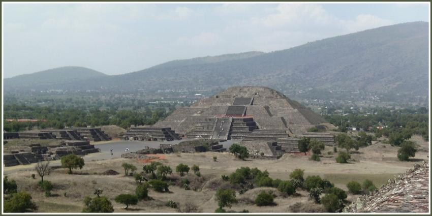 Teotihuacan - Le Temple de la Lune