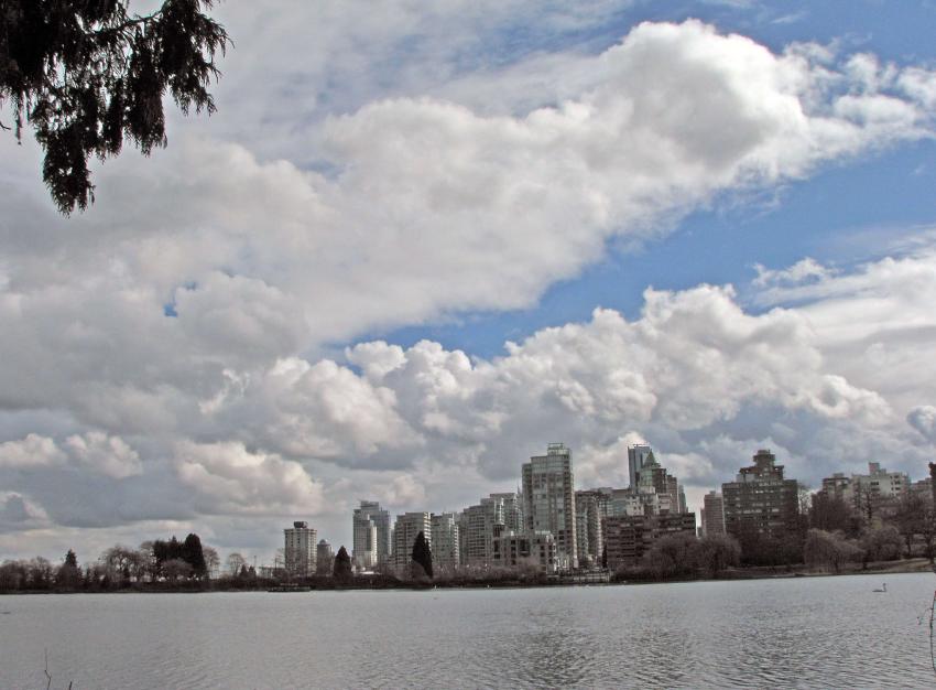 Nuages sur Vancouver