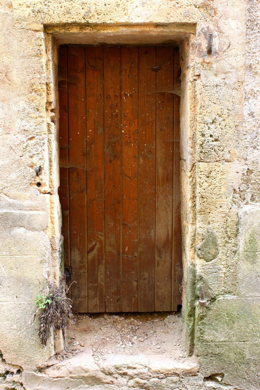 Portes (42) : Dans le Prigord (19)