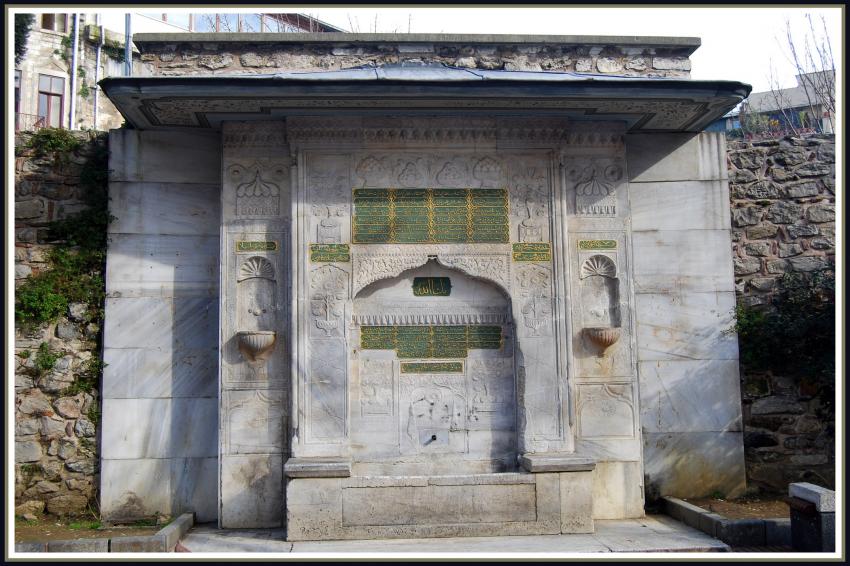 Istanbul - Fontaine dans la ville